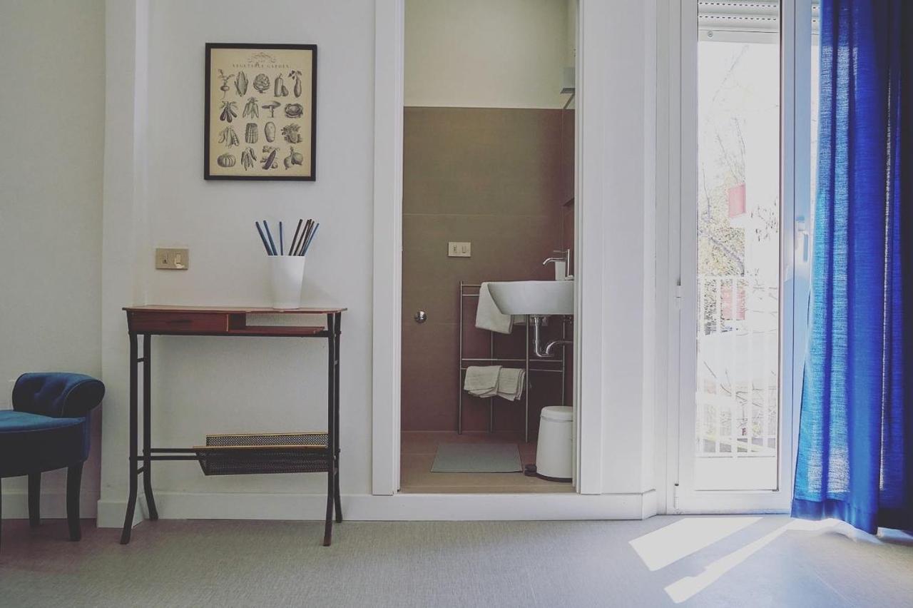 Hotel Spring Rimini Bagian luar foto