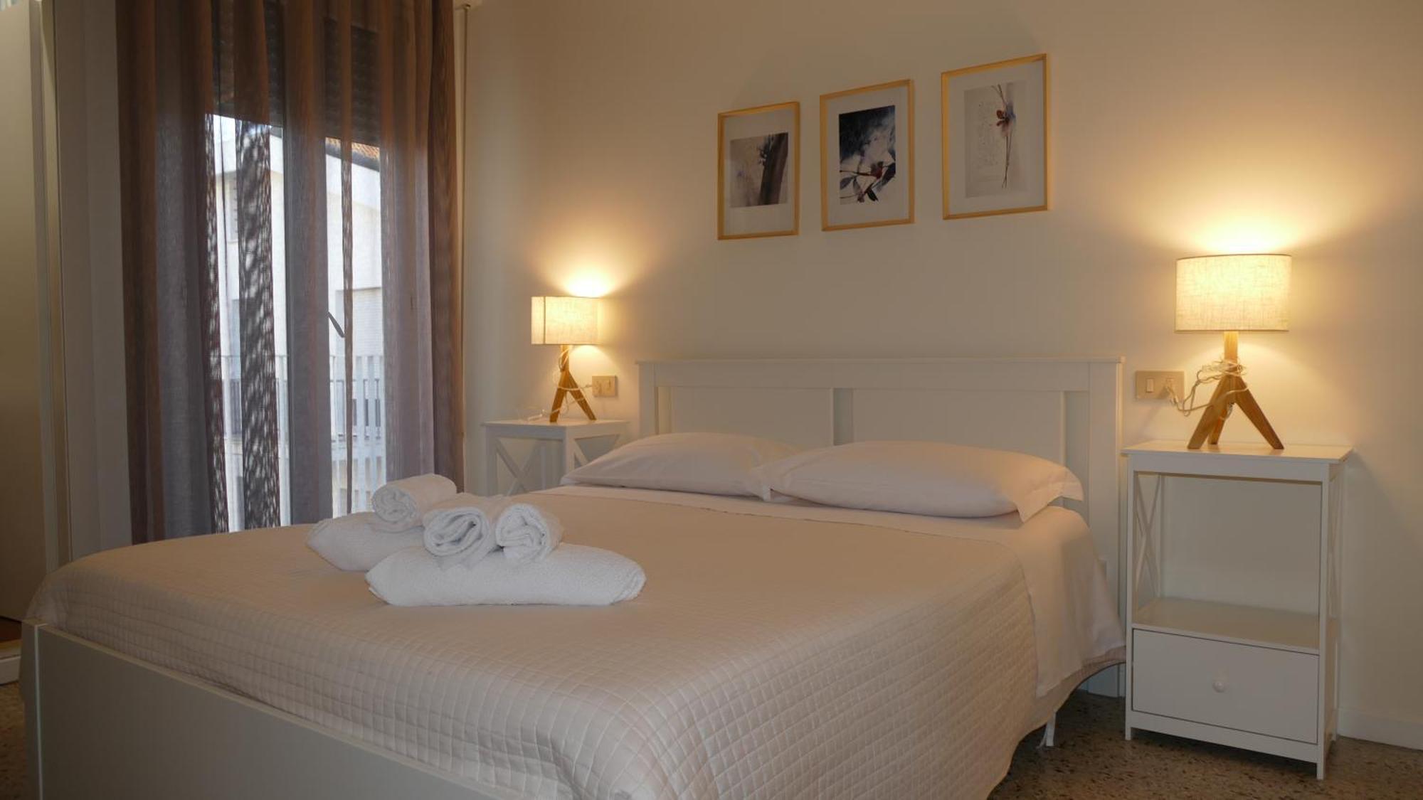 Hotel Spring Rimini Bagian luar foto