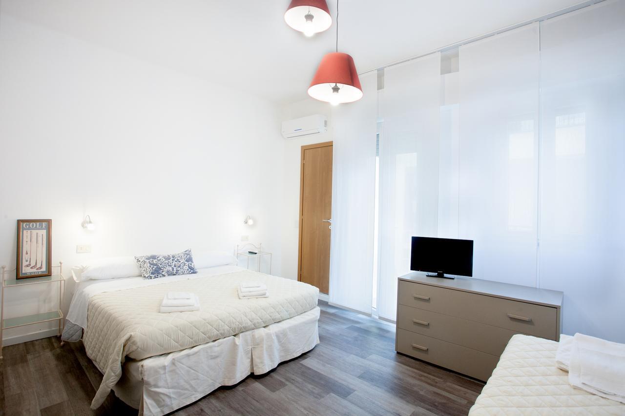 Hotel Spring Rimini Bagian luar foto